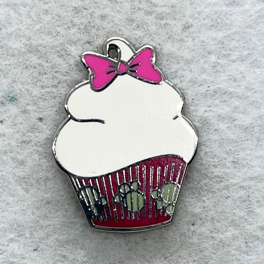 🔮 5/$25 Disney The Aristocats Marie Cupcake Pin